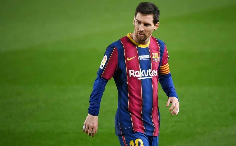 Revelan peticiones de Messi al Barcelona y club responde indignado