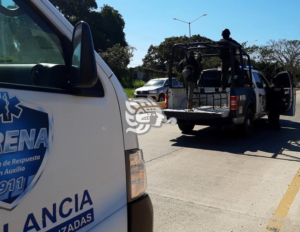 Roban 45 mil pesos a encargado de cobrar electricidad en Acayucan