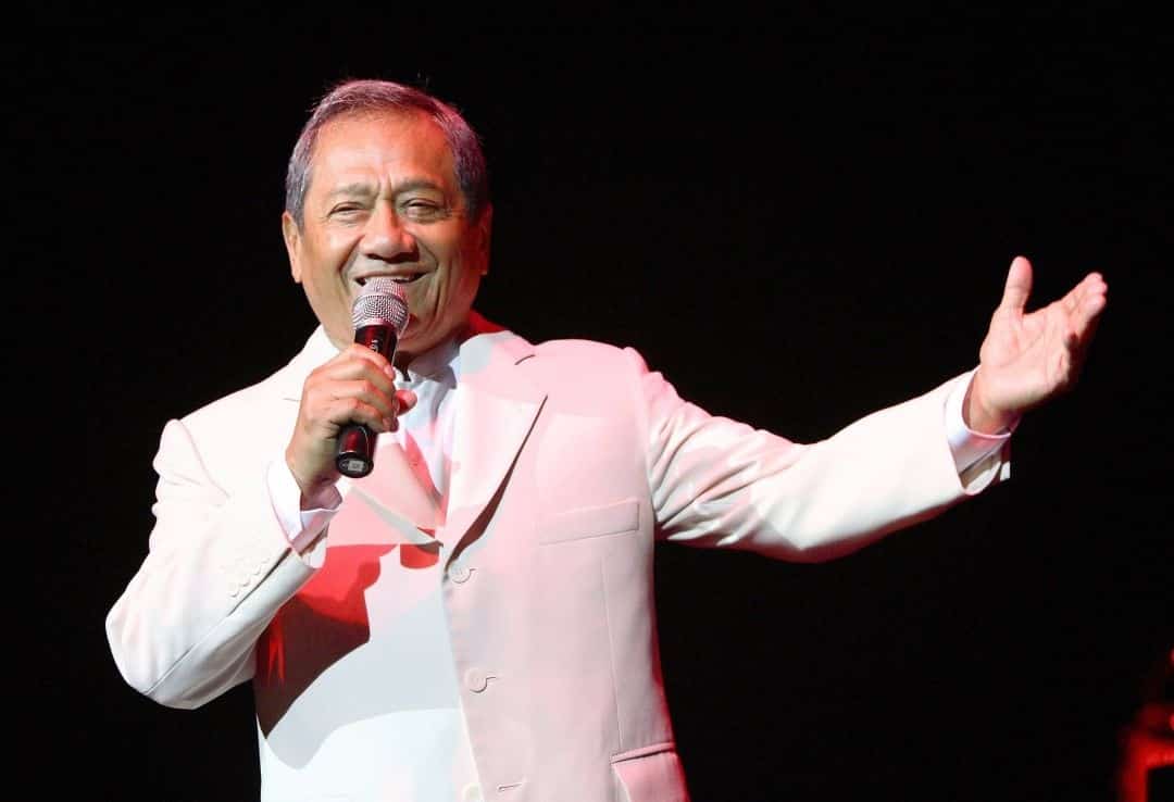 La historia detrás de las canciones de Armando Manzanero