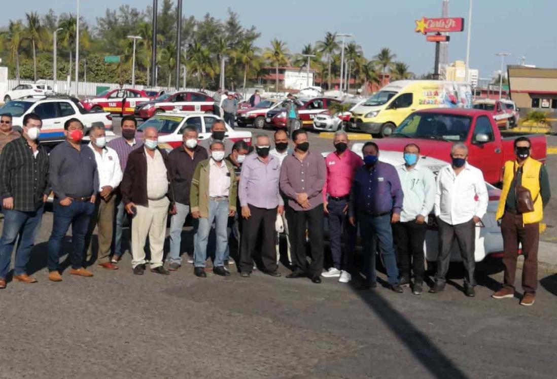 Ley 589 permite regular a Uber en Veracruz: Transportistas