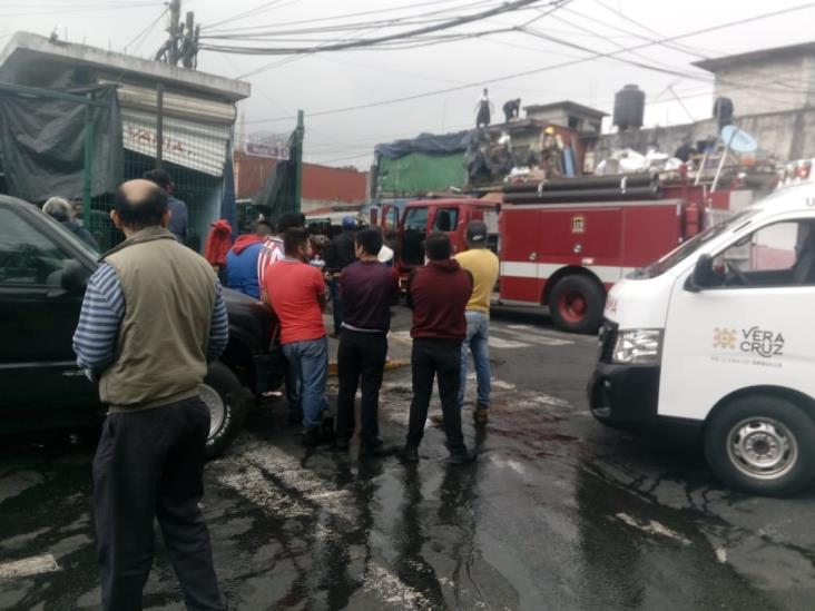 Incendio en Orizaba deja daños cuantiosos