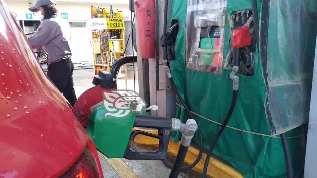 Cae recaudación de IEPS por subsidio a gasolina