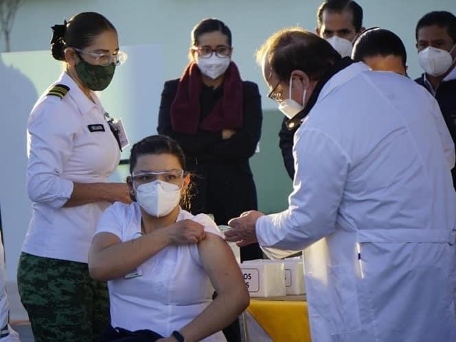 Completamente recuperada, doctora que tuvo reacción adversa a vacuna anticovid