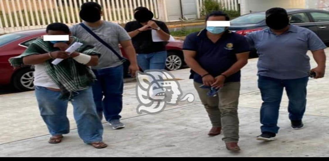 Atrapan a un par de secuestradores en Coatzacoalcos