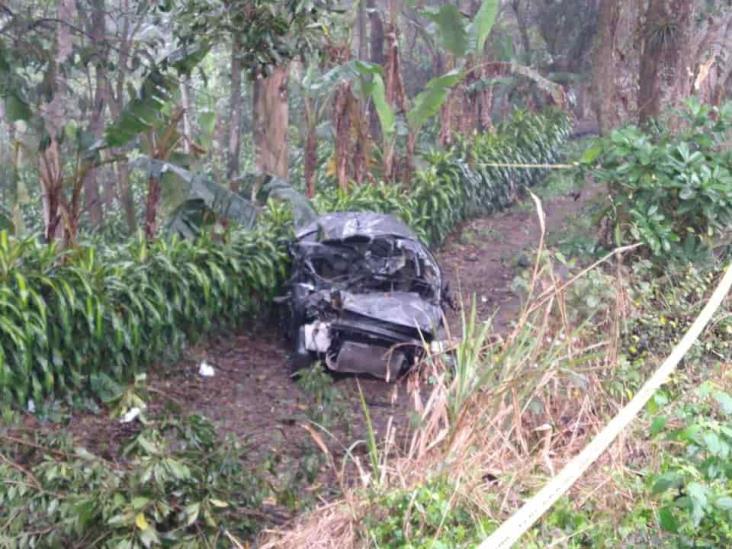 Dos fallecidos tras volcadura sobre la Córdoba-Puebla