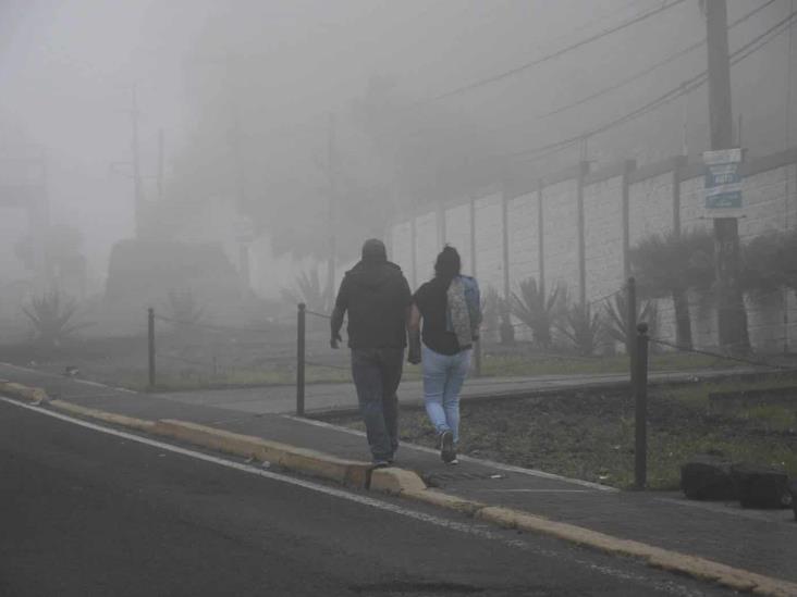 FF 26: neblina viste las calles de Xalapa