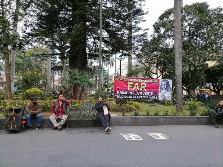 Integrantes del FAR se manifiestan contra INE en Orizaba