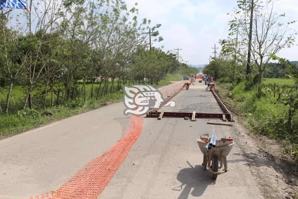 Inicia pavimentación de otro tramo en la carretera Nanchital-Las Choapas