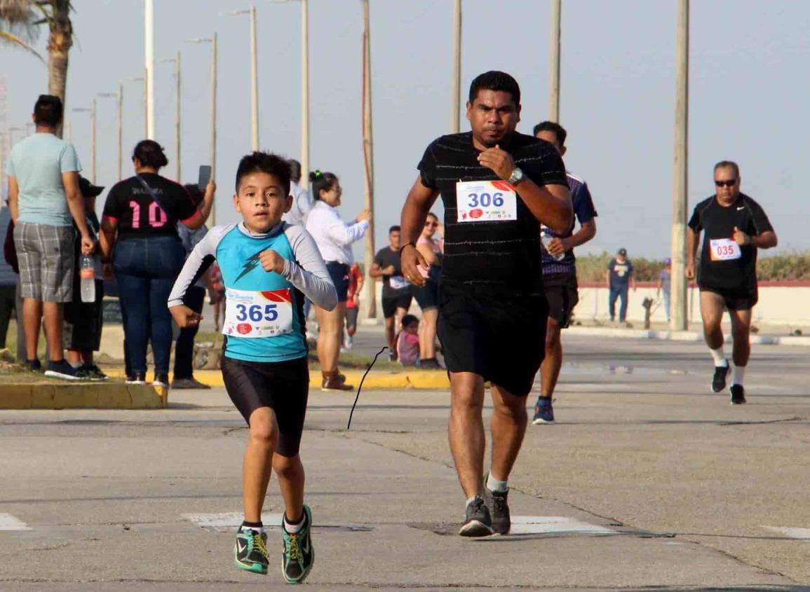 Llama la atención la 1a. Carrera del Amor y La Amistad Coatza 2021