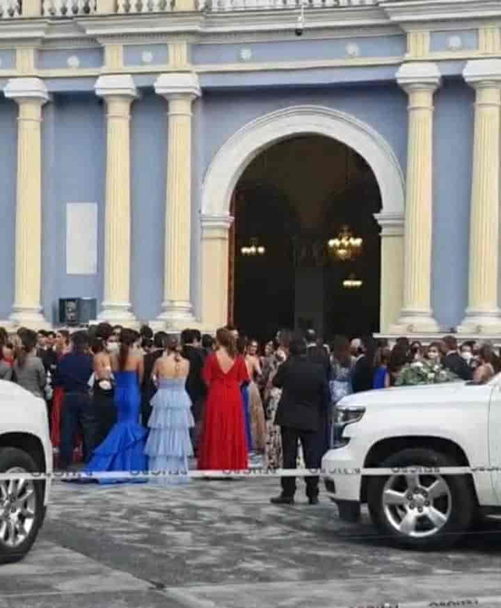 En Córdoba, familias de políticos festejan en pandemia