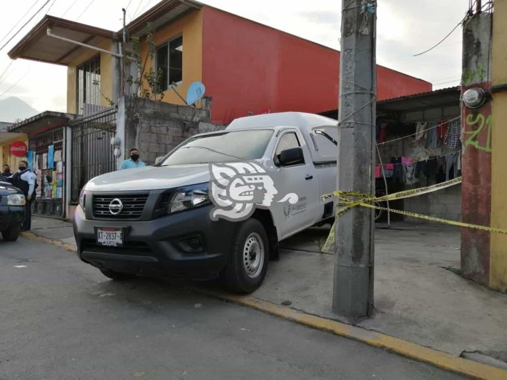 Frente a su familia, asesinan a ex policía de Ixtac