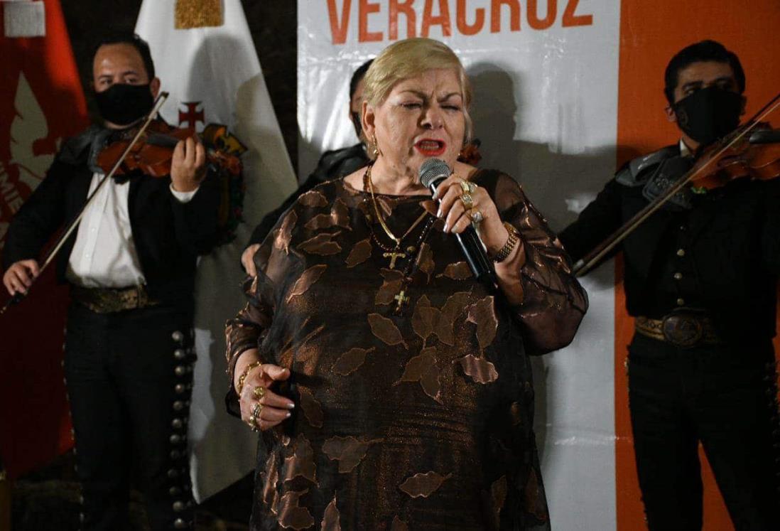 Exgobernadora defiende candidatura de Paquita la del Barrio