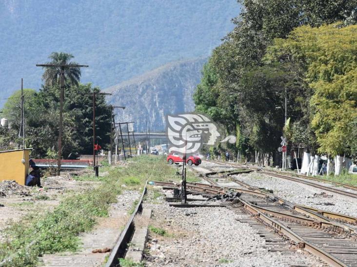 Aseguran a 120 migrantes en Orizaba; siguen operativos