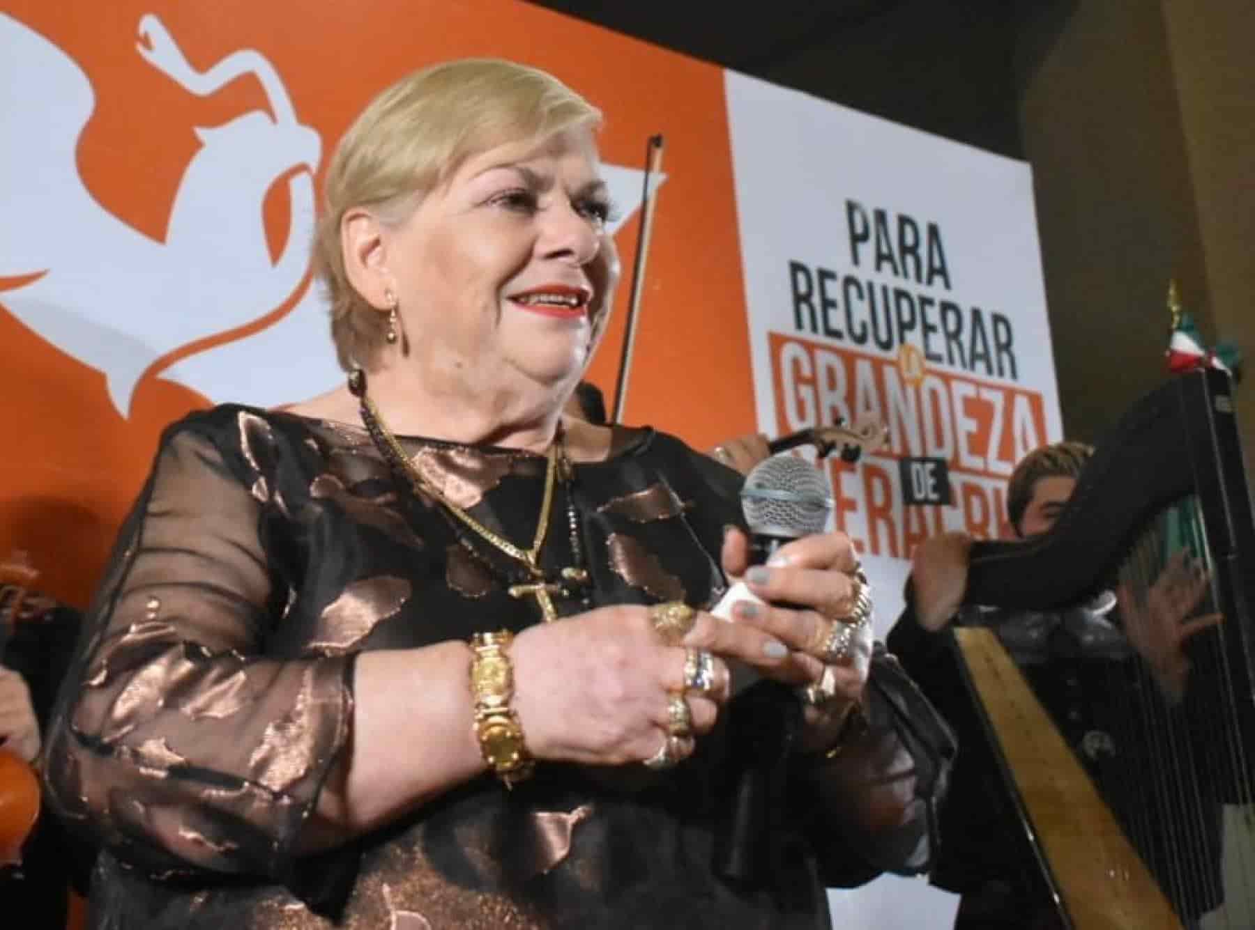 Invitan a Paquita la del Barrio a capacitarse para candidatura 2021