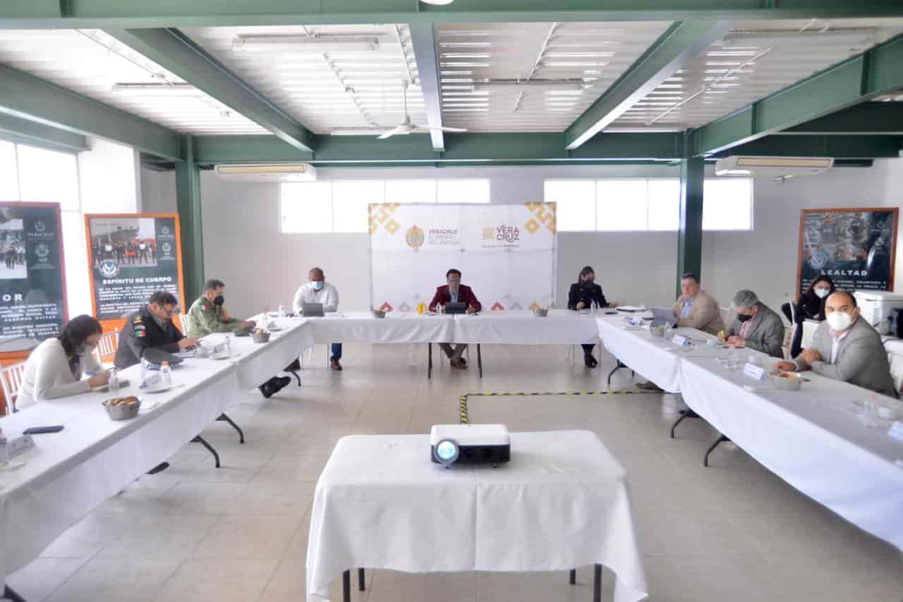 Gobierno del Estado va por ladrones de escuelas: CGJ
