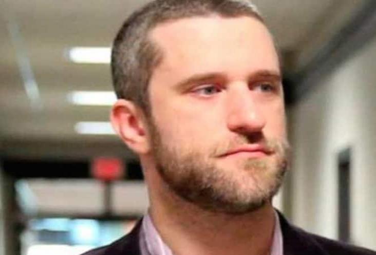 Muere Dustin Diamond, Screech de Salvados por la campana