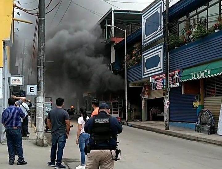 En Tlapacoyan, se incendia panadería
