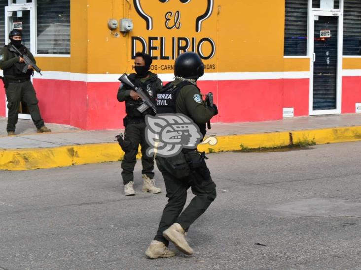Fiscal y diputada sobreviven a ataque armado en restaurante de Oluta