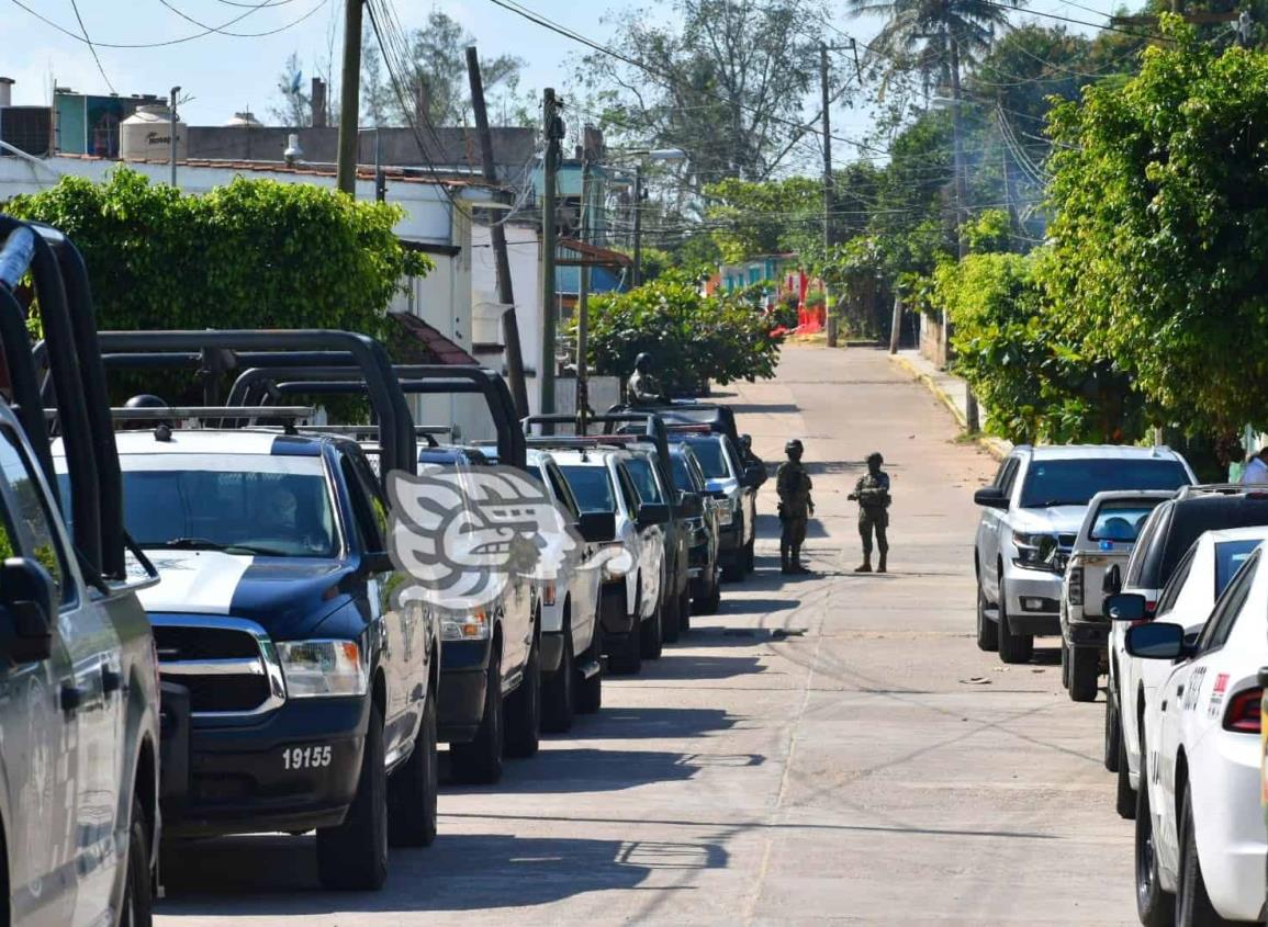 Gobernador encabeza mesa de seguridad en Oluta; aplican intenso operativo