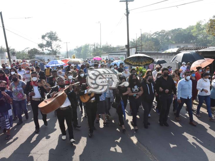 Despiden al alcalde de Atzacan; piden cuidar medidas sanitarias