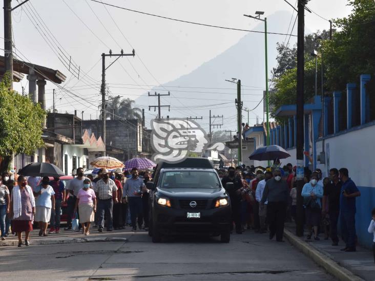 Despiden al alcalde de Atzacan; piden cuidar medidas sanitarias