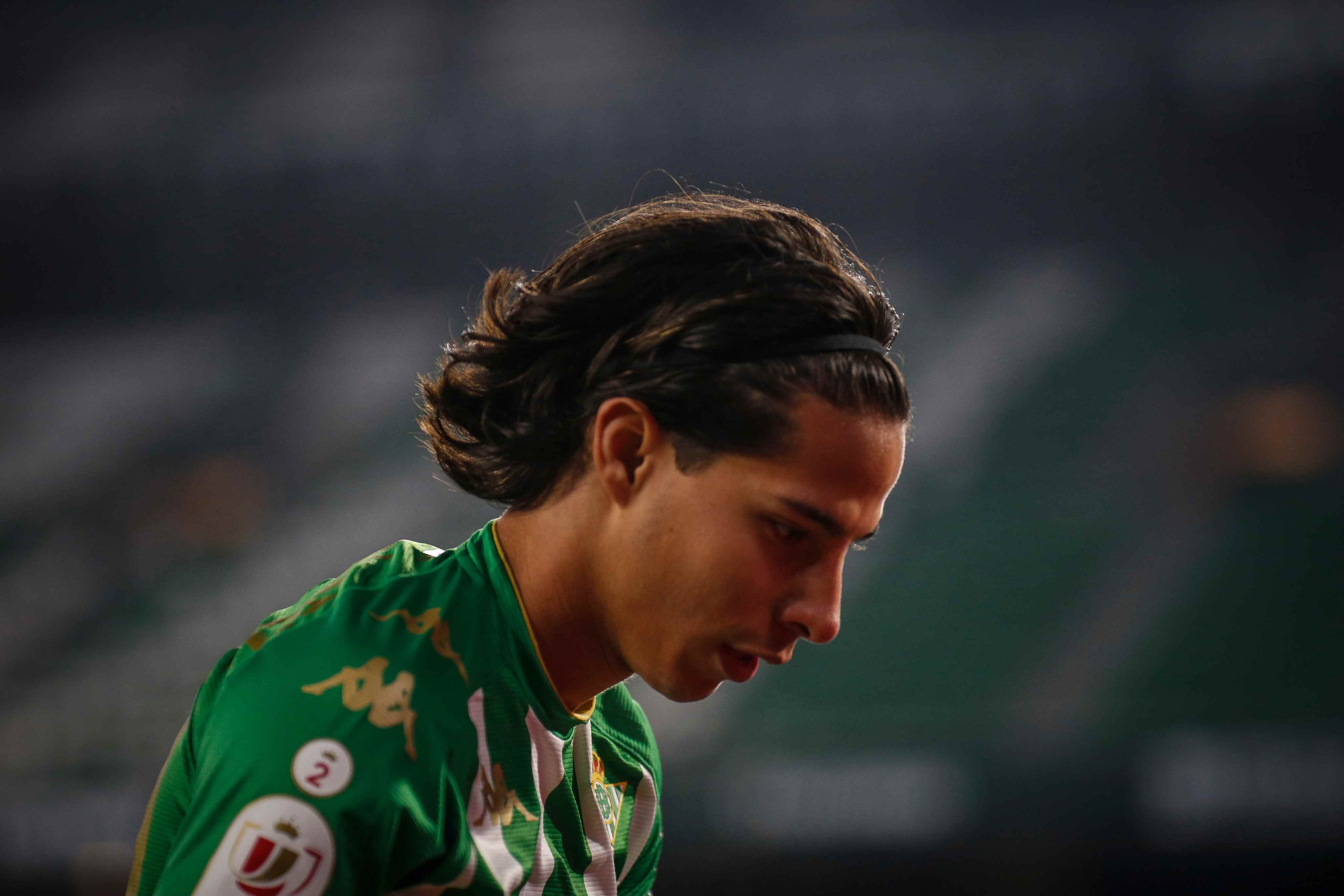 Betis: Diego Lainez superó el COVID-19 y regresó a entrenamientos