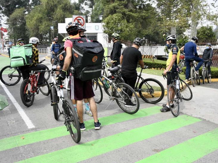 La calle es para todos, ciclistas defienden ciclovía en Xalapa