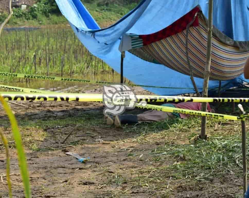 Por disputa de tierras, matan a balazos a obrero en Texistepec