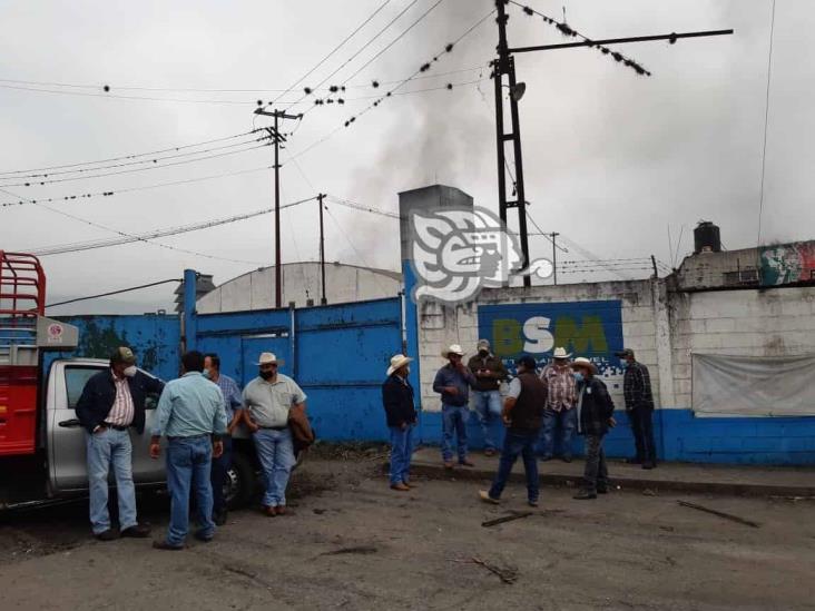 Cañeros toman ingenio en Atoyac; manifestación es nacional