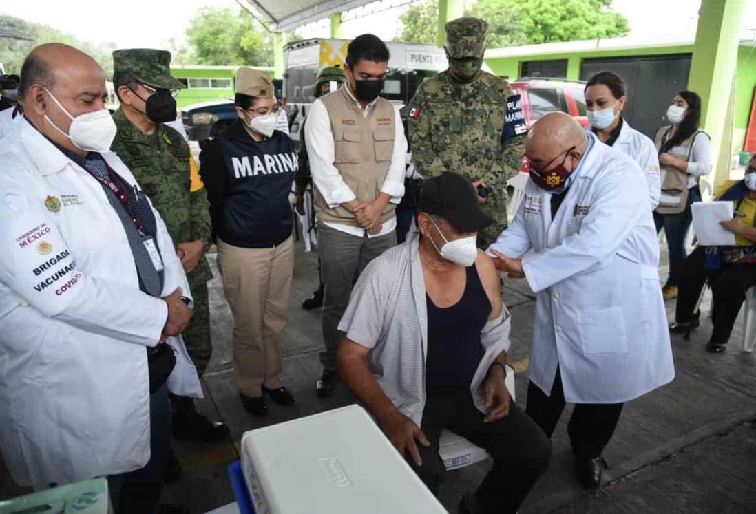 Abuelito de Puente Nacional, el primero en recibir vacuna vs covid en Veracruz