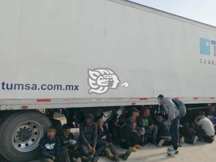 SSP resguarda a 233 migrantes en carretera Las Choapas-Ocozocoautla