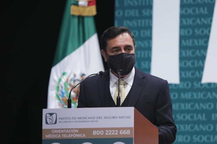 Graduación de médicos especialistas consolida al IMSS como  escuela de medicina