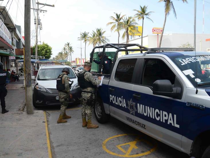 De manera violenta, asaltan negocio en Veracruz