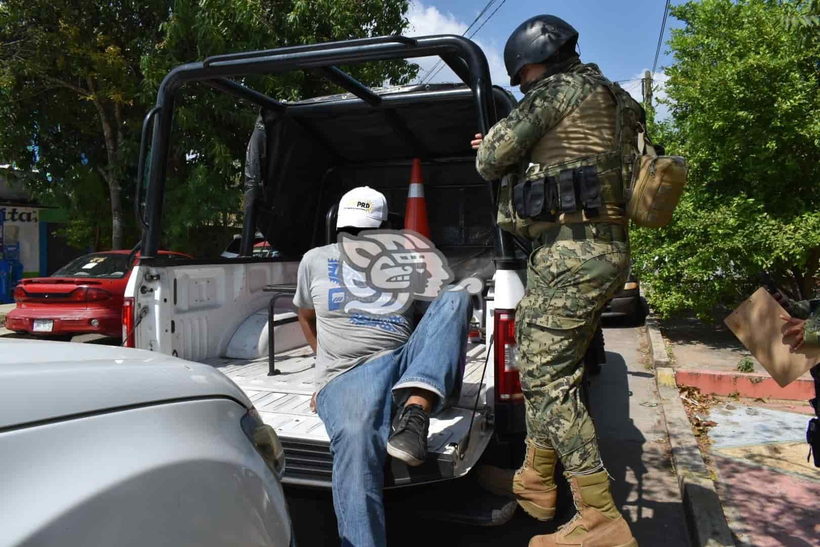 Identifican y detienen a probable ladrón de autolavado en Acayucan