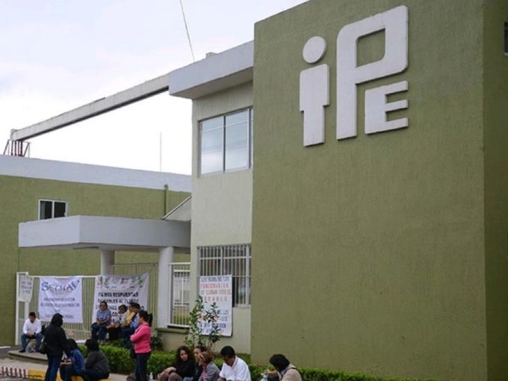 Otorga IPE incremento a pensionistas de la UV