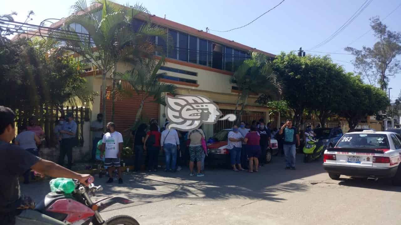 Vuelven a manifestarse contra la CAEV en Cosoleacaque