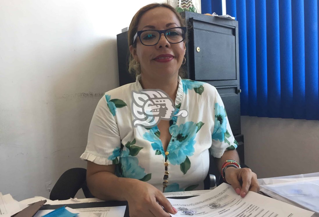Cambian a oficial del registro civil de Acayucan