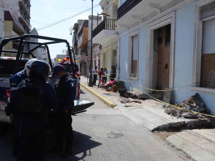 Dos hombres resultan lesionados tras caer en zanja y ser electrocutados en Veracruz