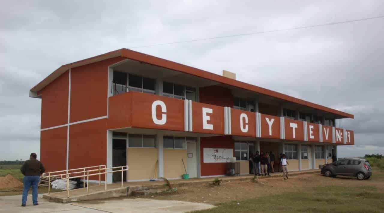 Cecytev ofrece 200 espacios para el ciclo escolar 2021-2022