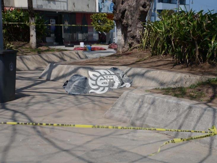 Fallece hombre en situación de calle en Boulevard costero de Veracruz