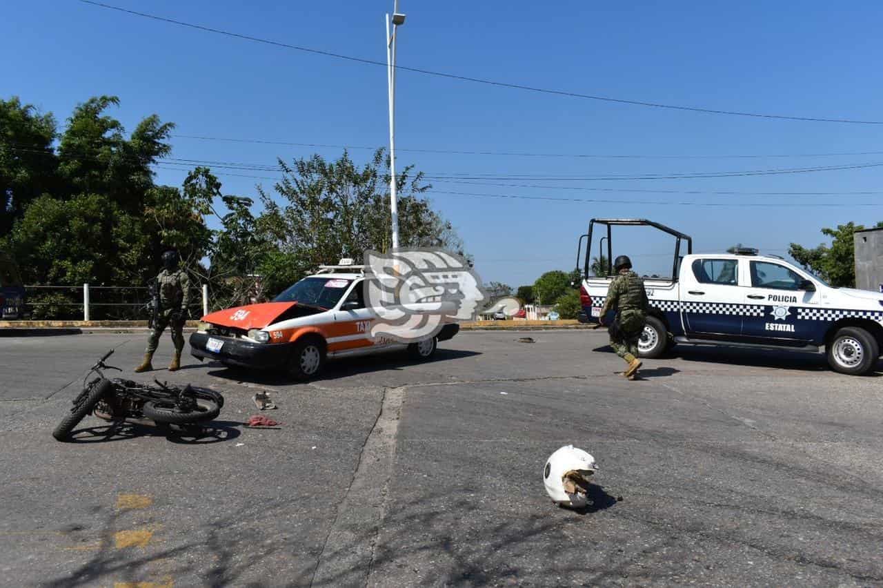 Muere motociclista soconusqueño tras choque en Acayucan 