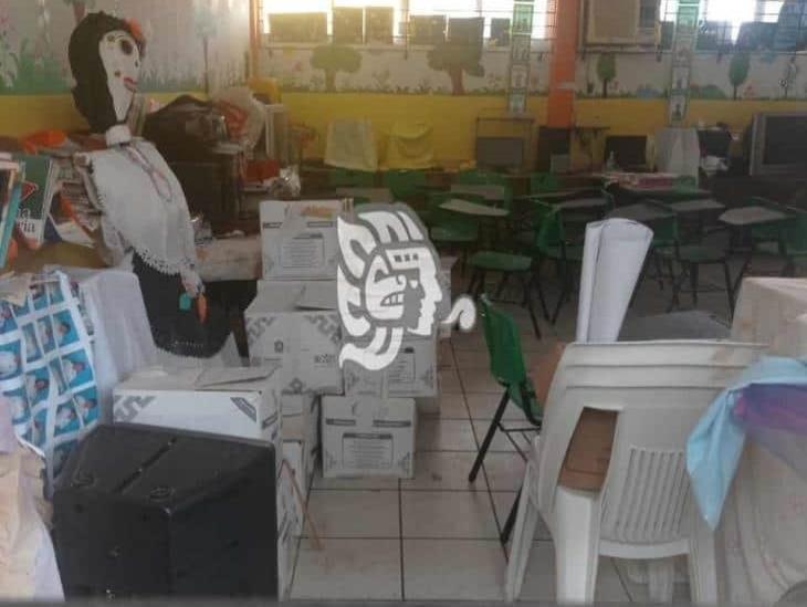 Se echaron a perder desayunos escolares en primaria de Oluta