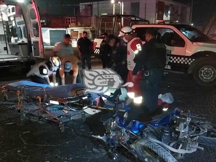 Conductor impacta a pareja motociclista sobre zona industrial de Tamsa