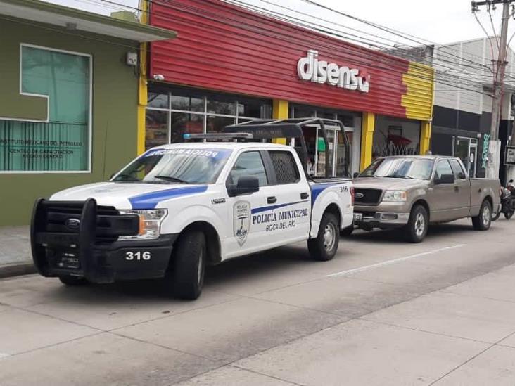 Asaltan ferretería en calles de Boca del Río