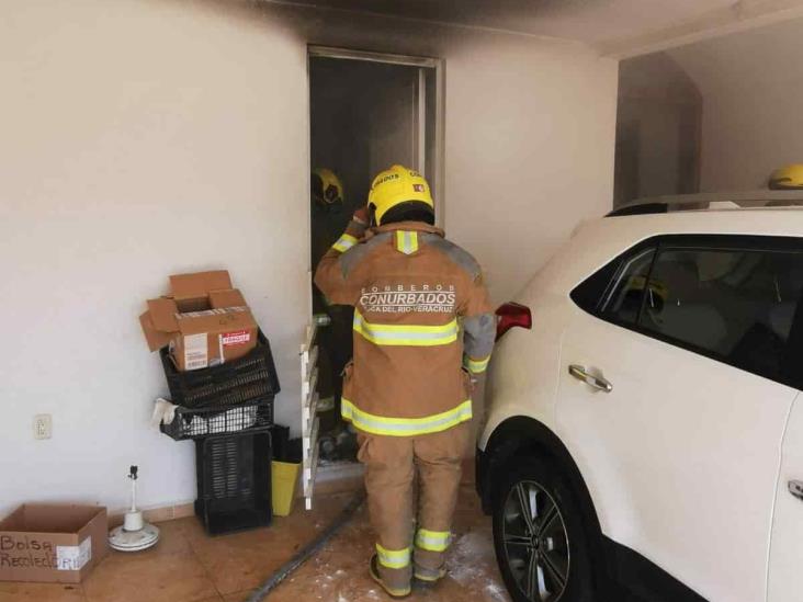 Se registra incendio dentro de vivienda en Boca del Río