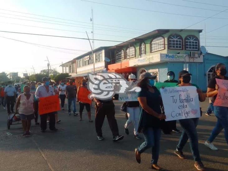 Marchan por la inocencia de Víctor N, vigilante de residencia de las Merlín