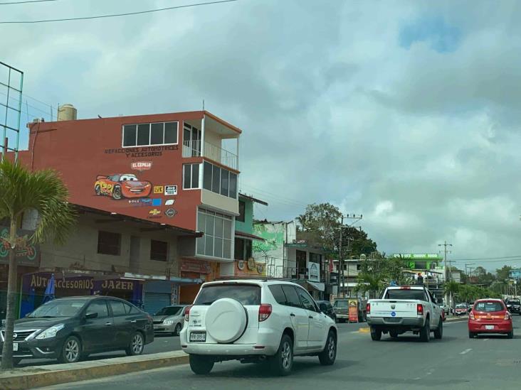 Tuxpan, sin placas para vehículos particulares; requerirán permiso especial