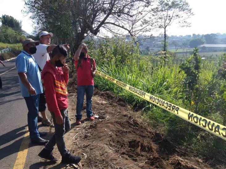 Volcadura de autobús en Tomatlán deja 10 lesionados