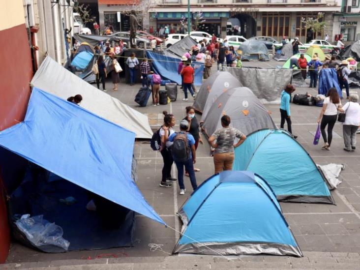 Vuelven Los 400 Pueblos; preparan campamento en centro de Xalapa