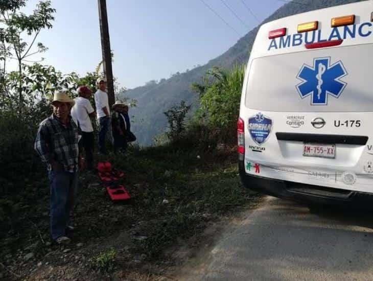 Mueren tres personas y una menor tras accidente en Xoxocotla